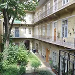 브로드웨이 아파트먼트 * 부다페스트