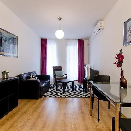 Broadway Apartment Budapest