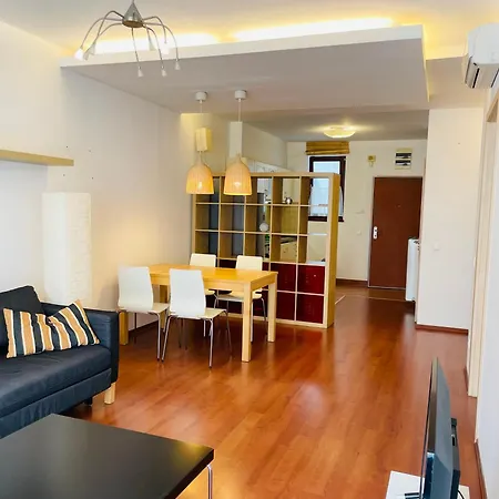 Broadway Apartmán *